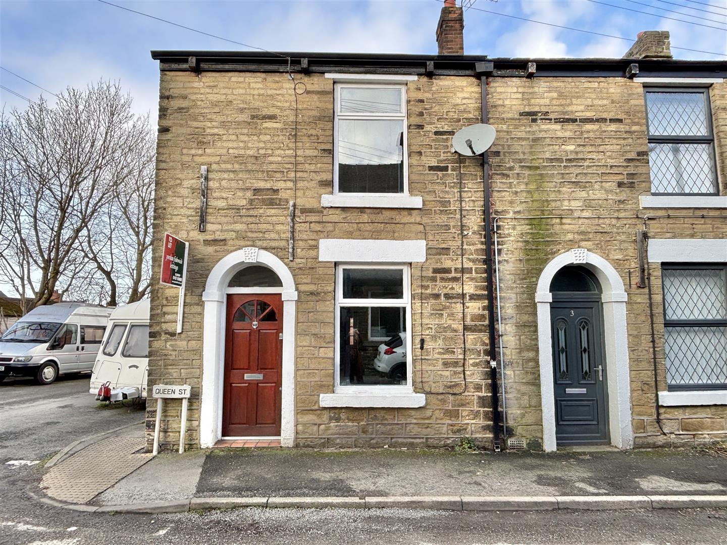 Queen Street, Glossop